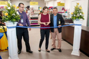Inauguracion de tienda Cortitelas Comayagua